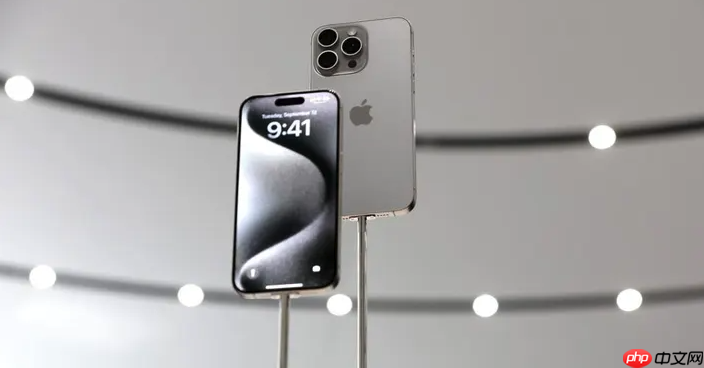 苹果16 Pro Max如何开启低数据模式_苹果16 Max流量节省设置说明  第1张