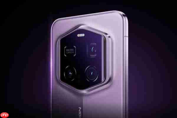 荣耀最强旗舰来了！工程师首晒荣耀Magic8 RSR保时捷设计  第1张