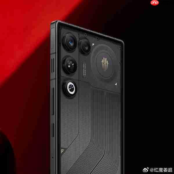红魔产品经理吐槽手机设计千篇一律：抄完iPhone 17 Pro抄17Air  第4张