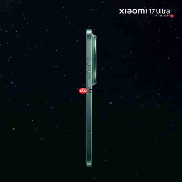卢伟冰公布小米17 Ultra真机：首次直屏直边、8.29mm史上最薄  第5张