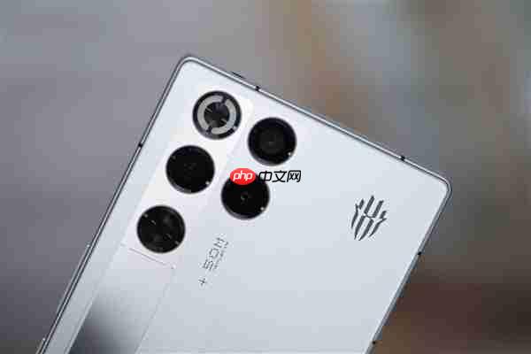 内置24000转/分钟风扇！红魔11 Pro图赏  第13张