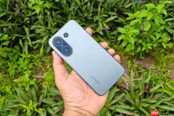 vivo S50系列预热：搭载旗舰三大件 堆料最猛的一代S  第1张