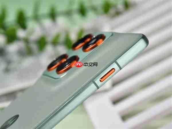 联想moto X70 Air上手：超薄机身+AI 轻薄手机标杆  第10张