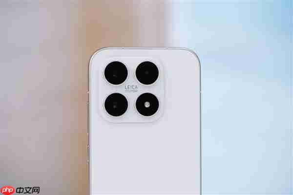 小直屏第一次冲上7000mAh！小米17图赏  第14张