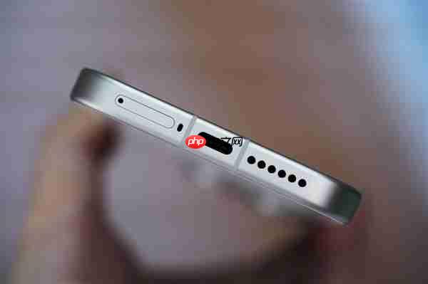 小直屏第一次冲上7000mAh！小米17图赏  第17张