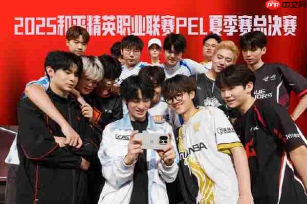 一加15前瞻：全球首发高刷高分屏 屏幕对标iPhone 17 Pro Max  第1张