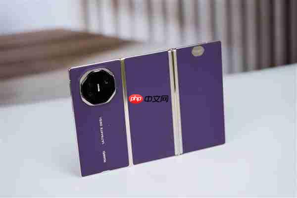 全球第2款三折叠！华为Mate XTs非凡大师图赏  第12张