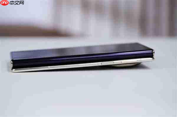 全球第2款三折叠！华为Mate XTs非凡大师图赏  第24张