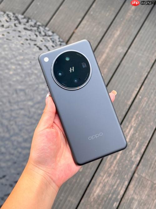 oppo手机彩屏怎么回事 oppo手机屏幕异常解决方法 第1张 oppo手机彩屏怎么回事 oppo手机屏幕异常解决方法 第1张