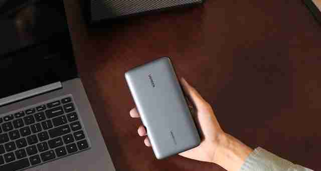 手机进水后多久可以充电（了解进水后手机的处理方法）  第1张