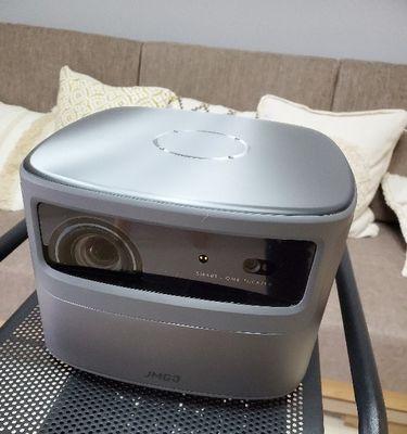 投影仪只能连接手机,如何解决(通过适配器或无线连接实现多种设备的投影) 第2张 投影仪只能连接手机,如何解决(通过适配器或无线连接实现多种设备的投影) 第2张