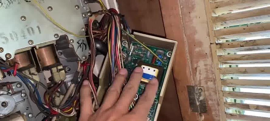 解析壁挂炉威玛FF代码的优势与应用（了解壁挂炉威玛FF代码的特点及相关应用领域）  第2张