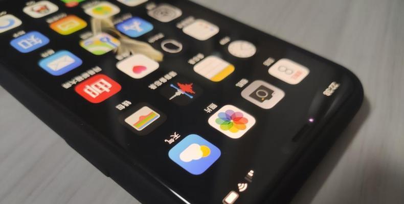 手机触摸屏失灵解决方法（轻松应对触摸屏失灵的情况，恢复手机正常使用）  第1张