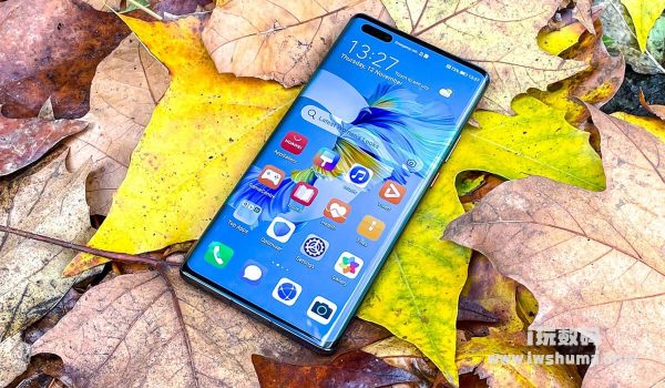 华为Mate40 Pro如何截屏并截取长图？