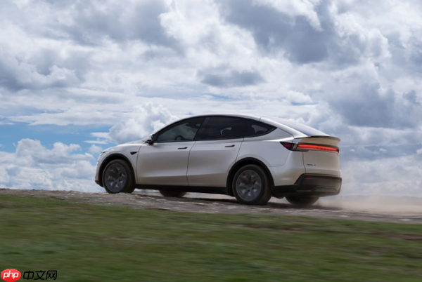 1月1日-11日全国乘用车批发销量下跌40% 达38.1万辆 第1张 1月1日-11日全国乘用车批发销量下跌40% 达38.1万辆 第1张