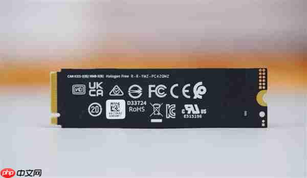 长江存储PC42Q SSD加持！ 七彩虹隐星P16 Pro图赏  第30张