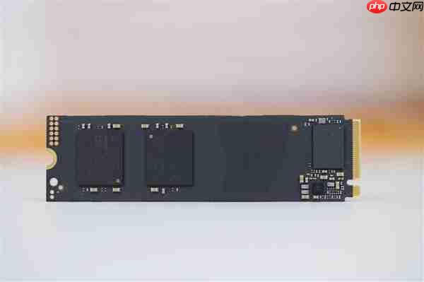 长江存储PC42Q SSD加持！ 七彩虹隐星P16 Pro图赏  第31张