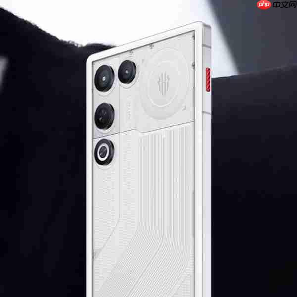 2026首款真全面屏旗舰来了!红魔11 Air外观细节公布:全系透明设计 RGB灯效 第2张 2026首款真全面屏旗舰来了!红魔11 Air外观细节公布:全系透明设计 RGB灯效 第2张