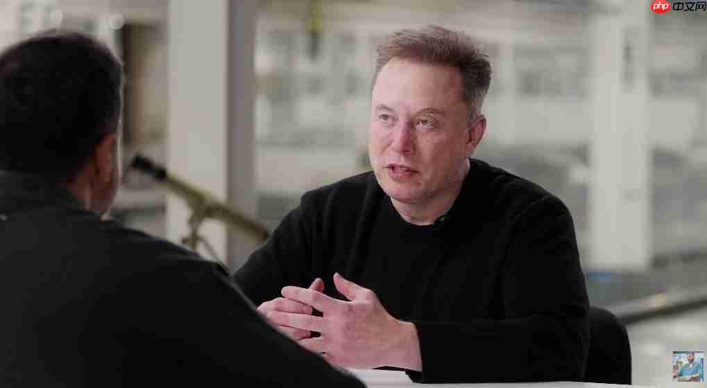 马斯克对未来工作提出4个预测：机器人会做手术、AI智力将超越全人类  第1张