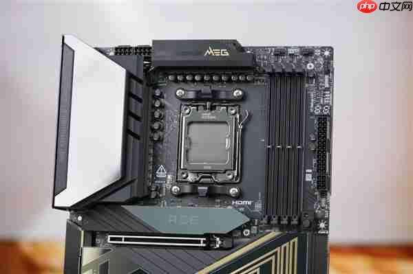 微星最强AM5主板！MEG X870E ACE MAX图赏  第4张