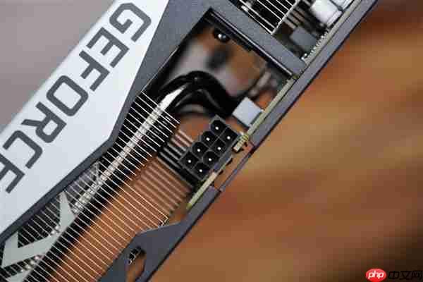 冰味十足！映众RTX 5060 Ti 16GB超级冰龙显卡图赏  第12张