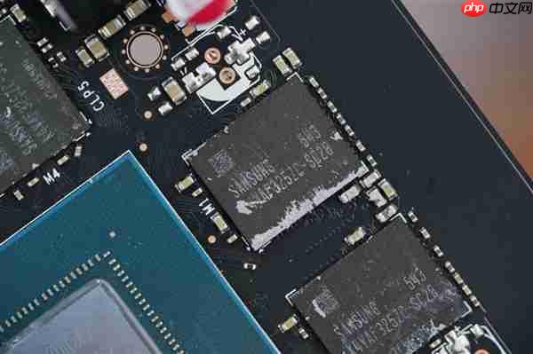 冰味十足！映众RTX 5060 Ti 16GB超级冰龙显卡图赏  第19张