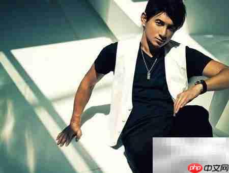 PS制作相册翻页动画  第23张