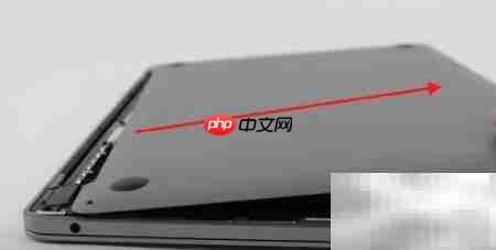 2016款MacBook Pro拆机解析  第4张