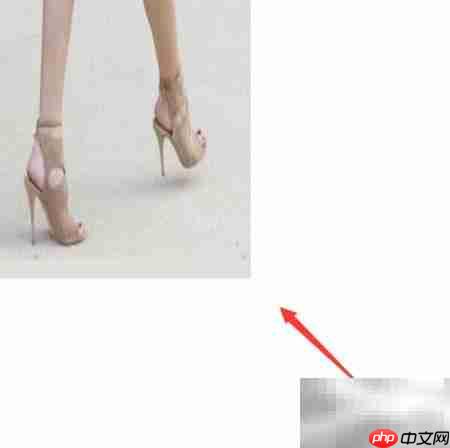 CSS实现图片上下拉伸技巧 第8张 CSS实现图片上下拉伸技巧 第8张