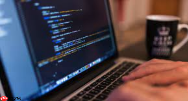 如何利用Windows的“组策略编辑器”来深度定制和优化系统行为？